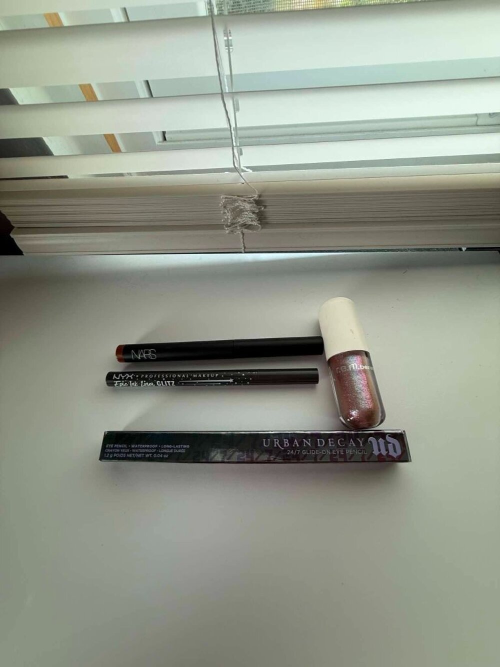 Urban Decay, Nars, Nyx & Rem Eyeshadow Stick Eyeliner Bundle
